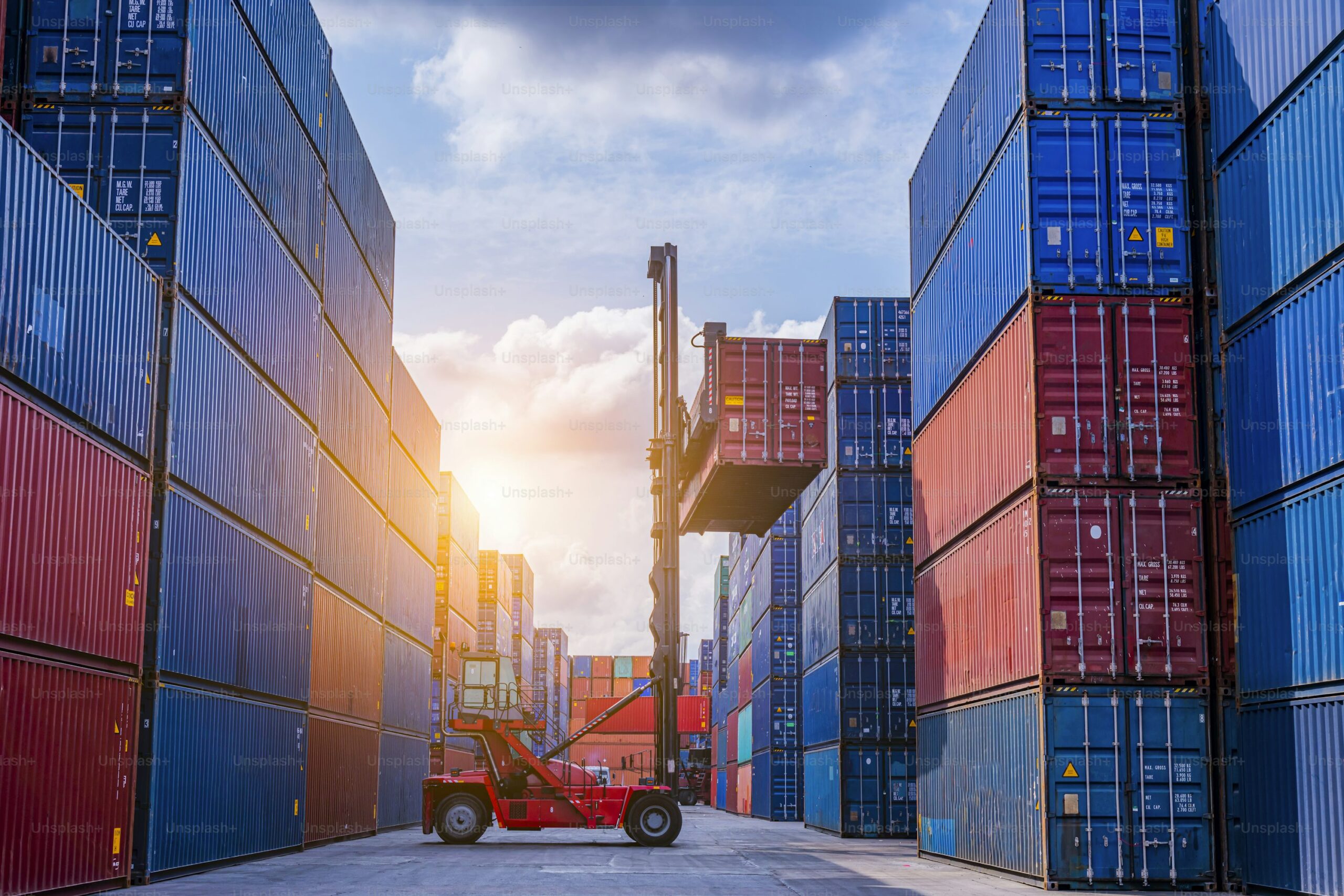 Dry van freight specialists nationwide shipping
